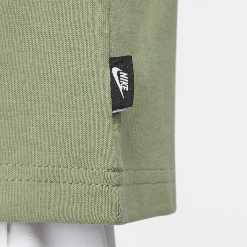 Nike Sportswear Premium Essentials T-Shirt – Men’s - Picture 4 of 5